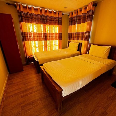 Blue Moon Hotel Nuwara Eliya Bagian luar foto