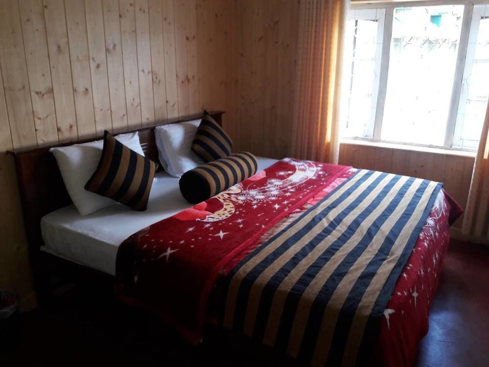 Blue Moon Hotel Nuwara Eliya Bagian luar foto