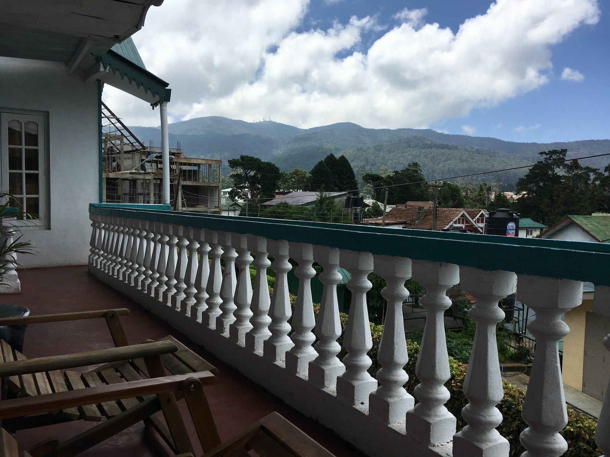 Blue Moon Hotel Nuwara Eliya Bagian luar foto