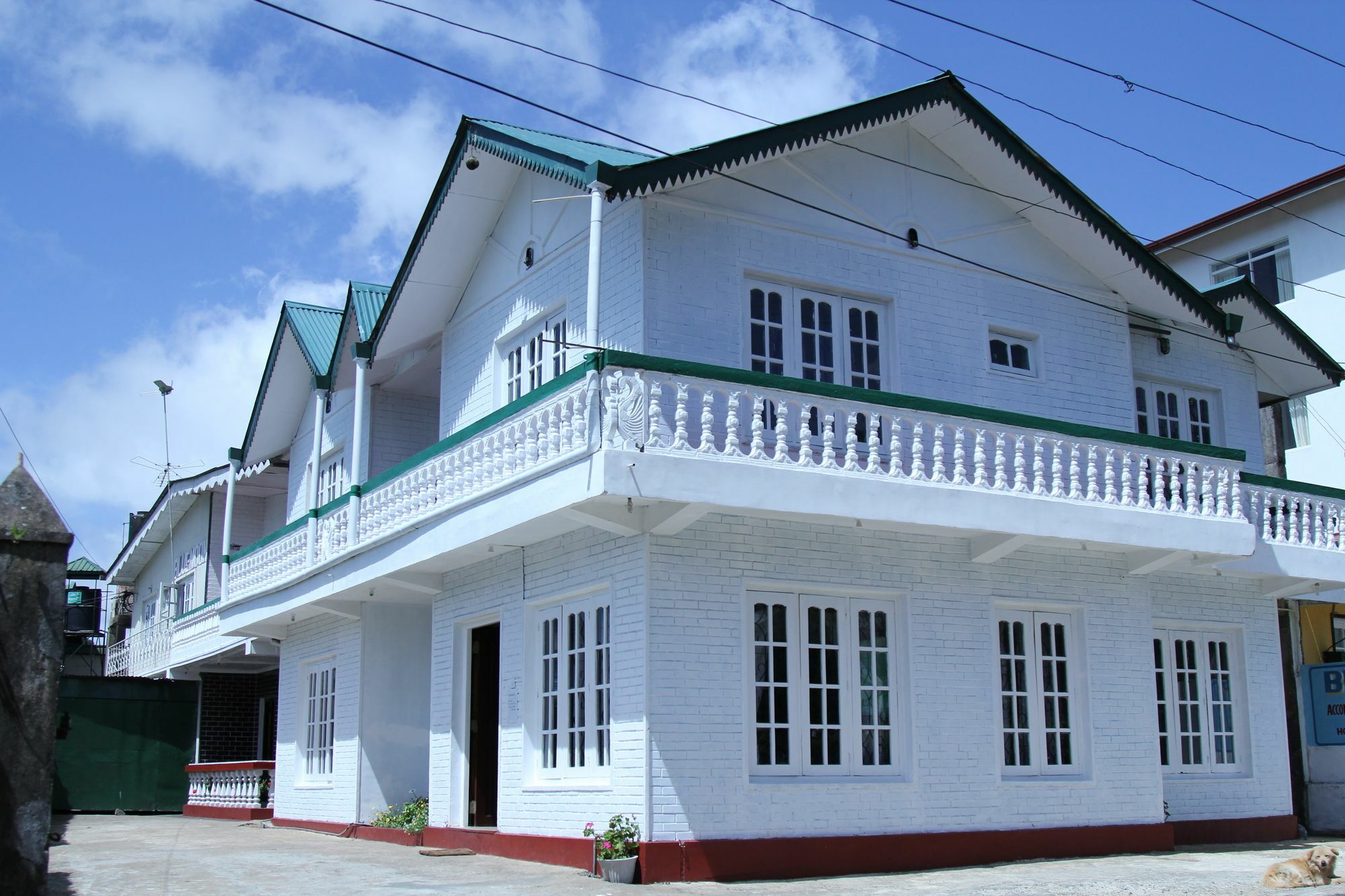 Blue Moon Hotel Nuwara Eliya Bagian luar foto