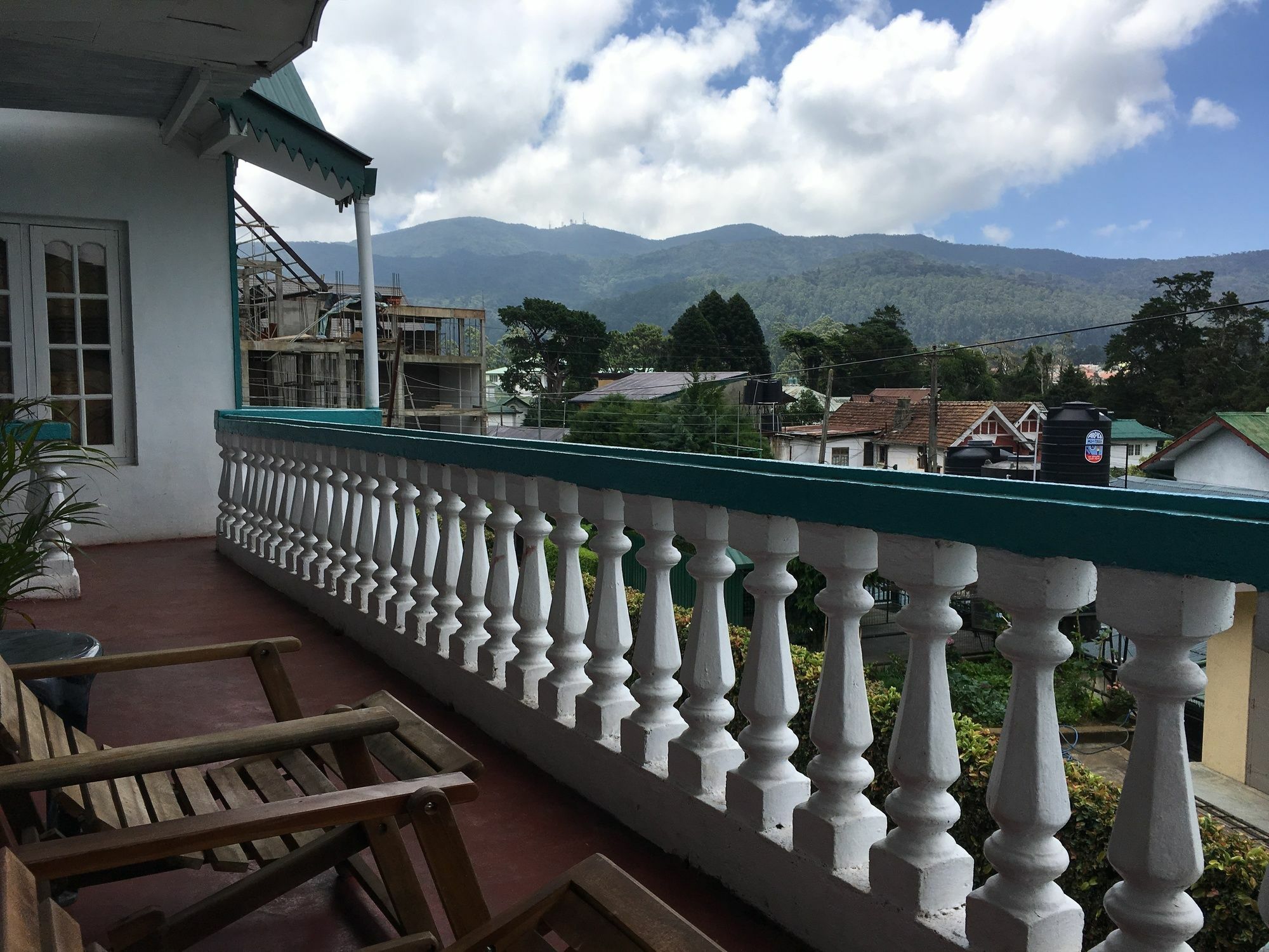 Blue Moon Hotel Nuwara Eliya Bagian luar foto
